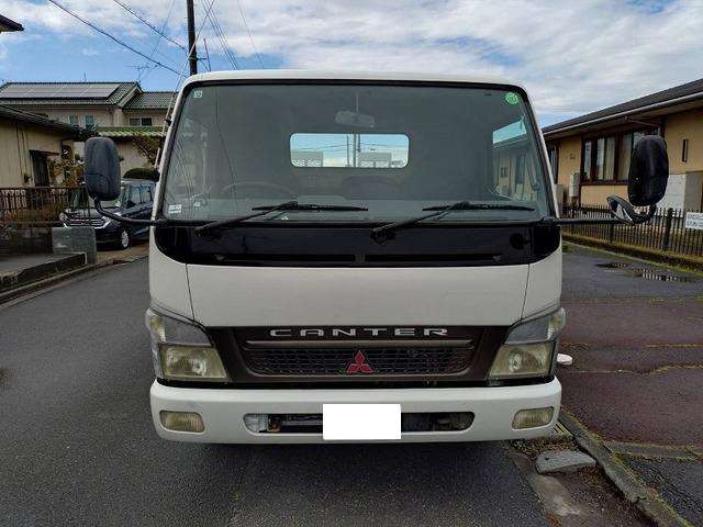 Mitsubishi Fuso Canter 9