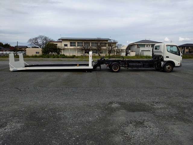Hino Dutro 7