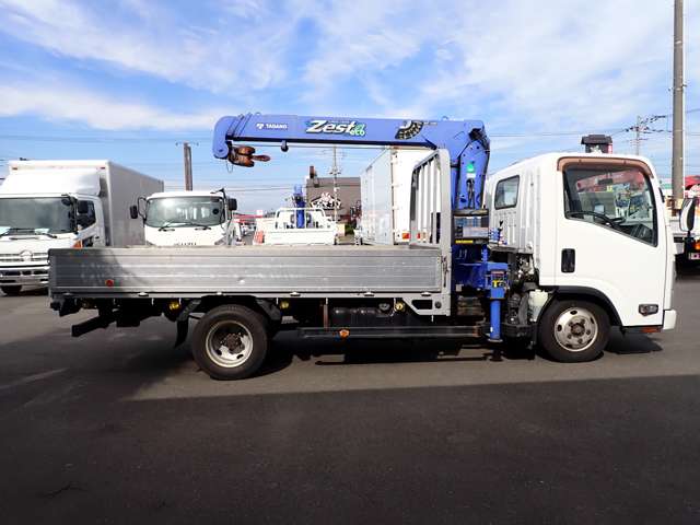UD Trucks Condor 5