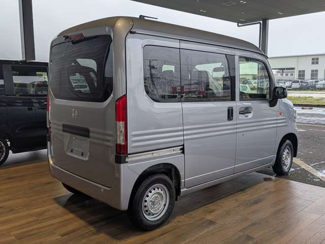 Honda N-VAN 6