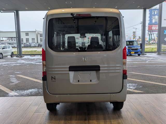 Honda N-VAN 7