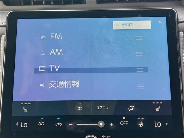 Lexus LBX 8