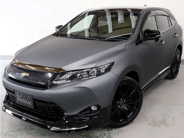 Toyota Harrier 2