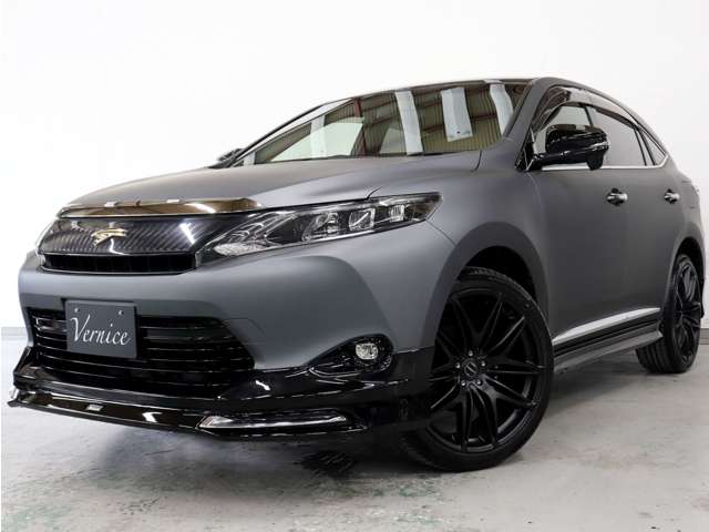 Toyota Harrier 3