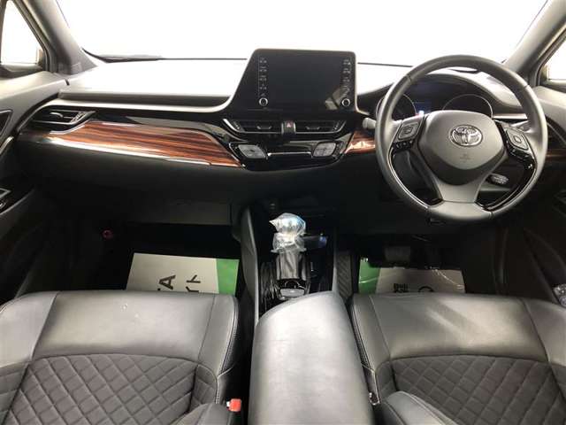 Toyota C-HR 12