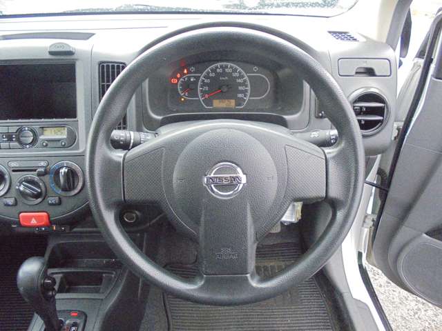 Nissan NV150 AD 6