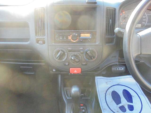 Nissan NV150 AD 8