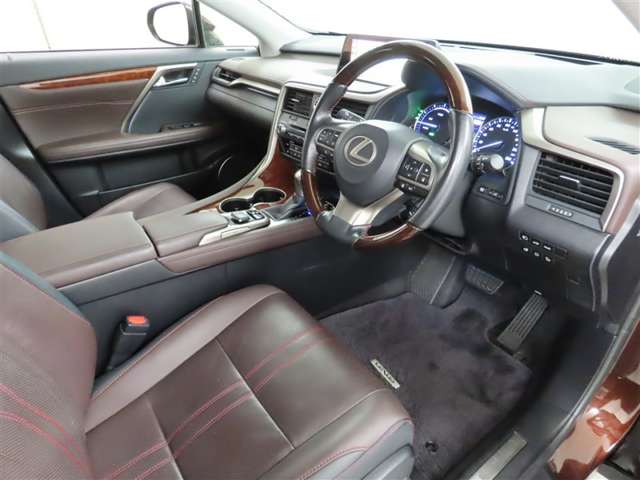 Lexus RX 10