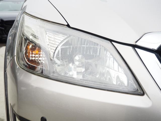Subaru Exiga Crossover7 12