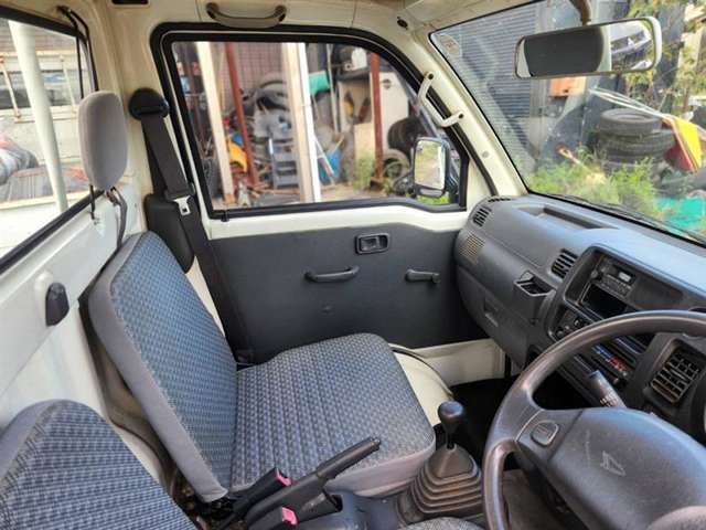 Daihatsu Hijet Truck 5