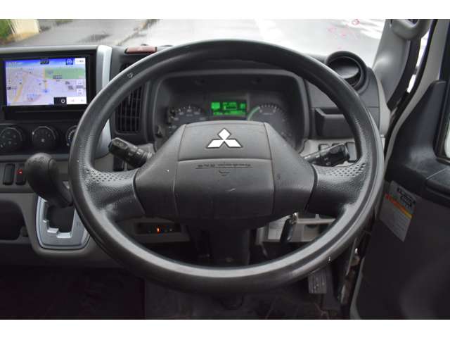 Mitsubishi Fuso Canter 5