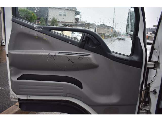 Mitsubishi Fuso Canter 10