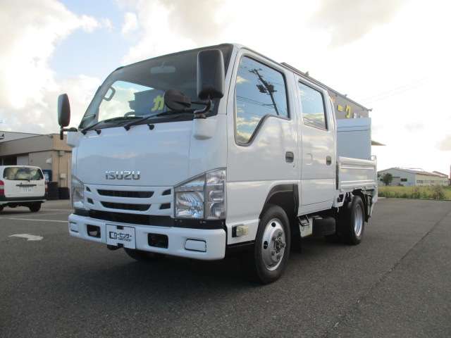 Isuzu Elf 3