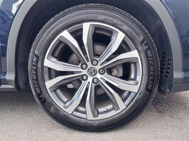 Lexus RX 11