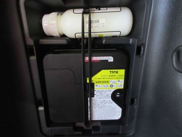 Toyota Voxy 12