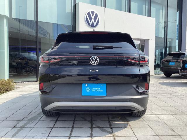 Volkswagen ID.4 8