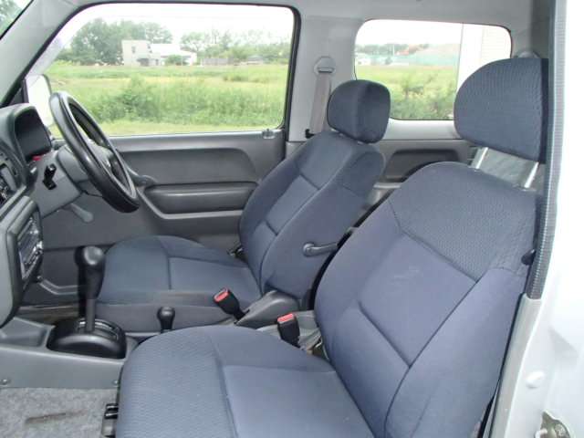 Suzuki Jimny 10