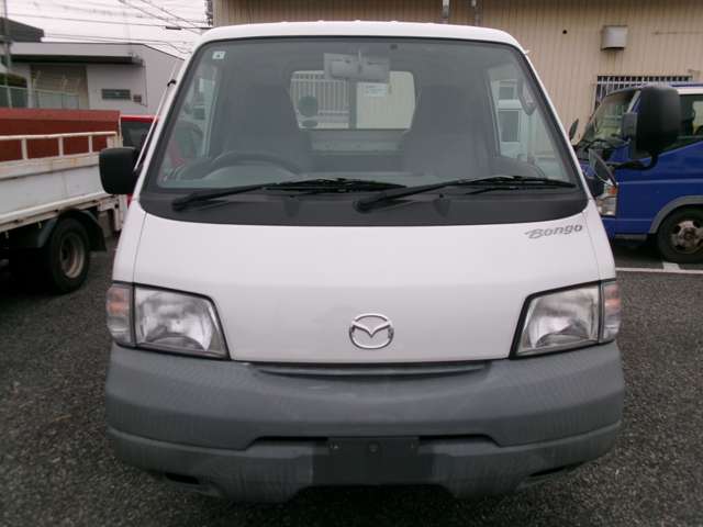Mazda Bongo Truck 2