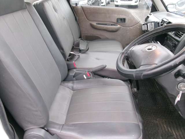Mazda Bongo Truck 8