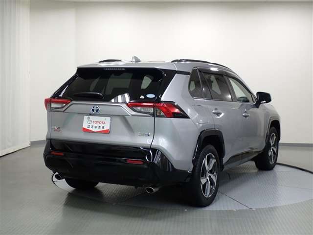 Toyota RAV4 PHV 4