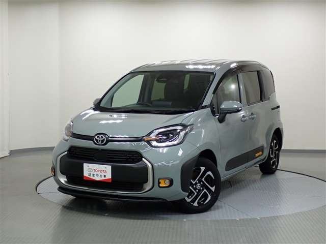 Toyota Sienta 2