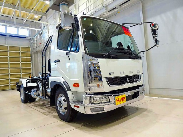 Mitsubishi Fuso Fighter 11