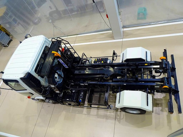 Mitsubishi Fuso Fighter 8