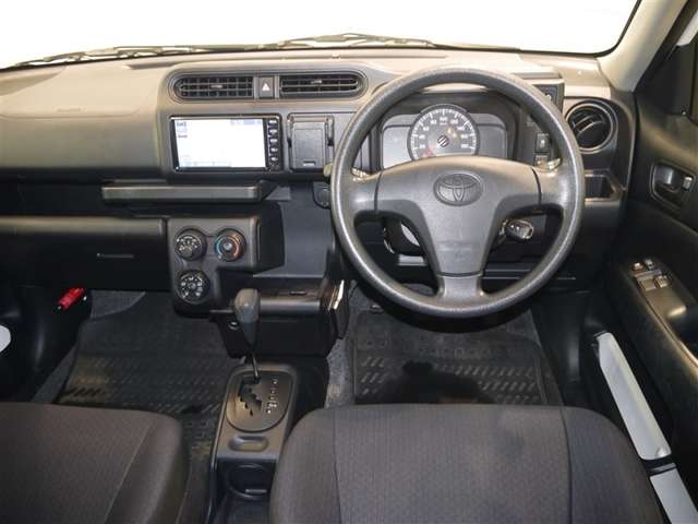 Toyota Succeed Van 5