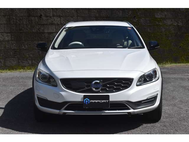 Volvo V60 Cross Country 12