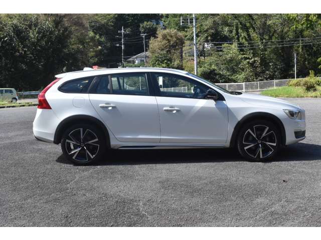 Volvo V60 Cross Country 10