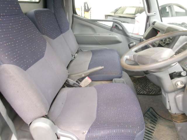 Mitsubishi Fuso Canter 12
