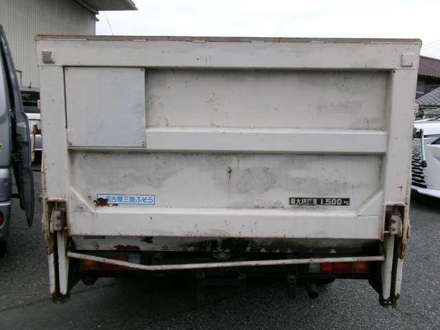 Mitsubishi Fuso Canter 5