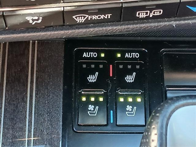 Lexus RX 8