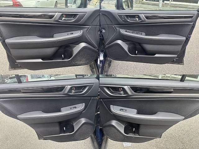 Subaru Legacy Outback 12