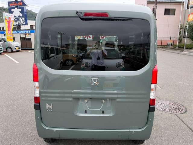 Honda N-VAN 10