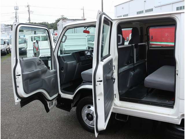 Isuzu Elf 3