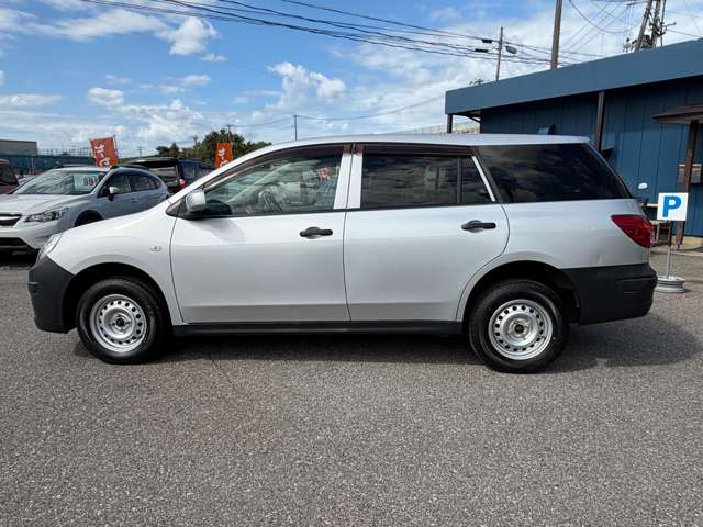 Mazda Familia Van 11