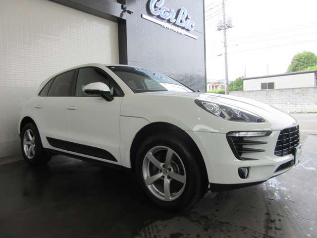 Porsche Macan 3