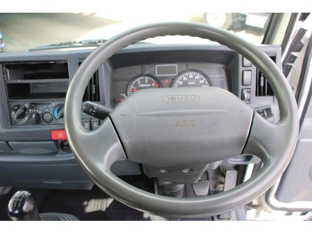 Isuzu Elf 7