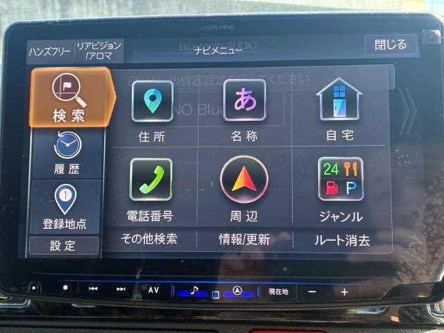 Toyota Hiace Van 6