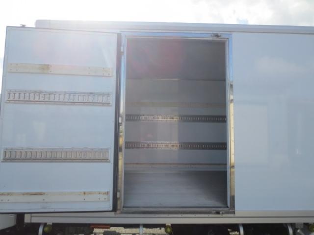 Mitsubishi Fuso Fighter 11