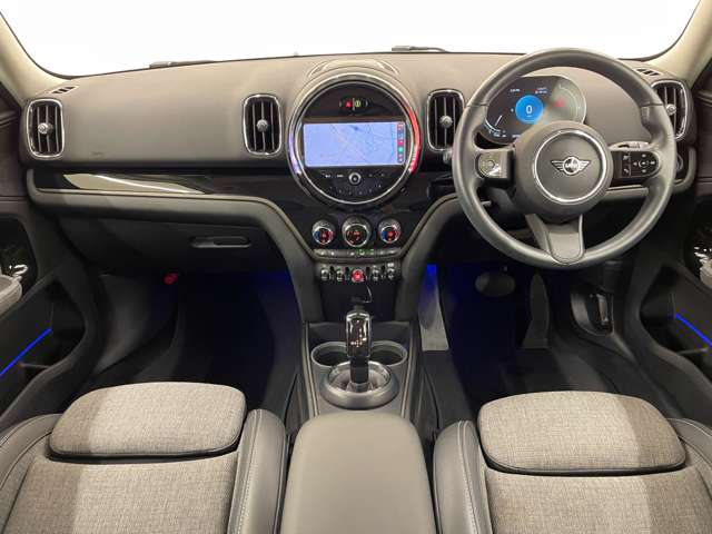 MINI Crossover 5