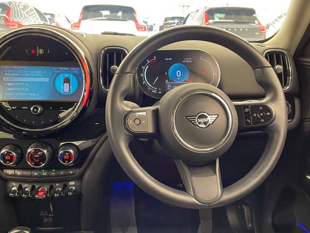 MINI Crossover 6
