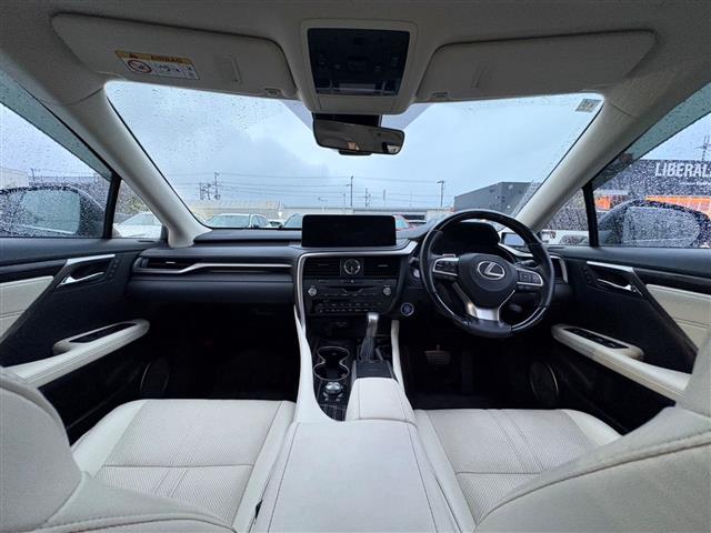 Lexus RX 7
