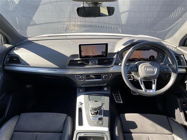 Audi Q5 8