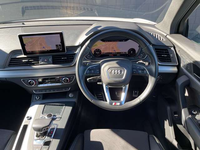 Audi Q5 10