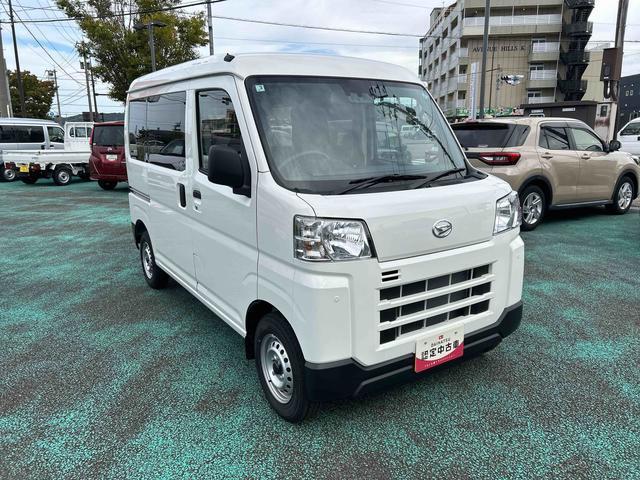 Daihatsu Hijet Cargo 8