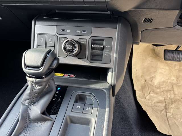 Toyota Hilux 6
