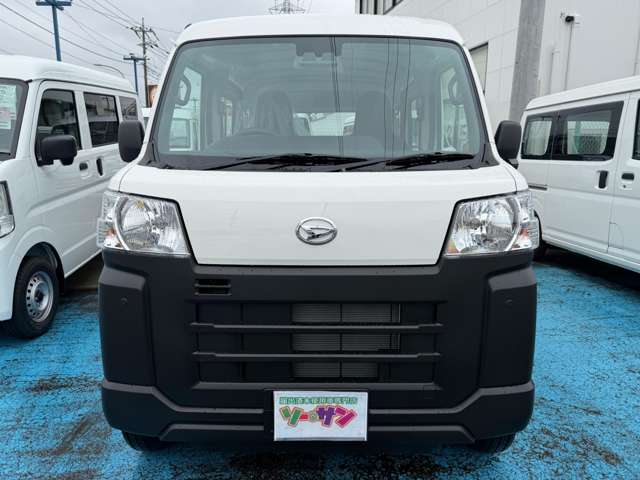 Daihatsu Hijet Cargo 5