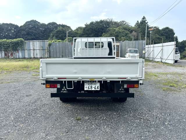 Mitsubishi Fuso Canter 6